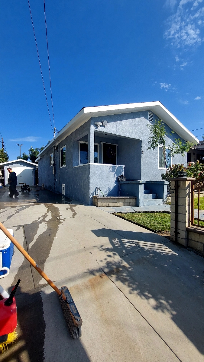 Resized_Resized_20230908_161134